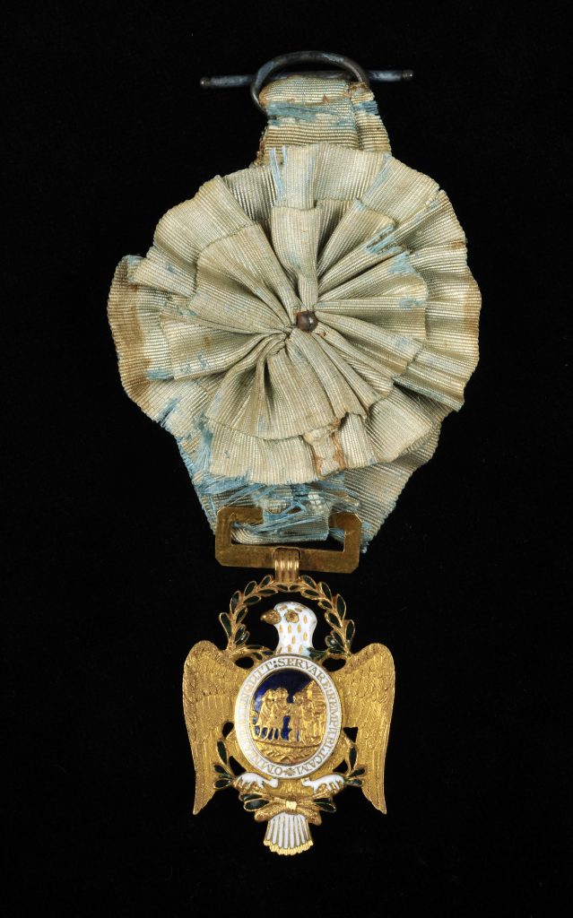 Linn Society of the Cincinnati insignia, 1800