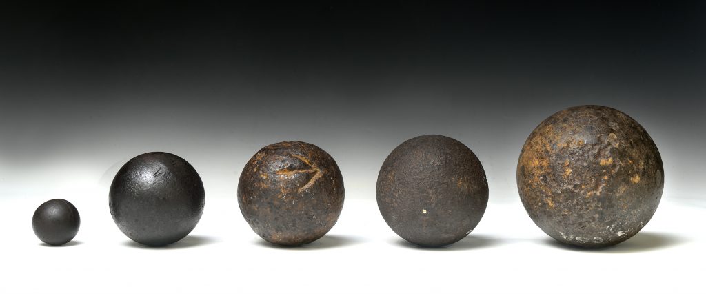 Cannonballs and grapeshot, 18th century