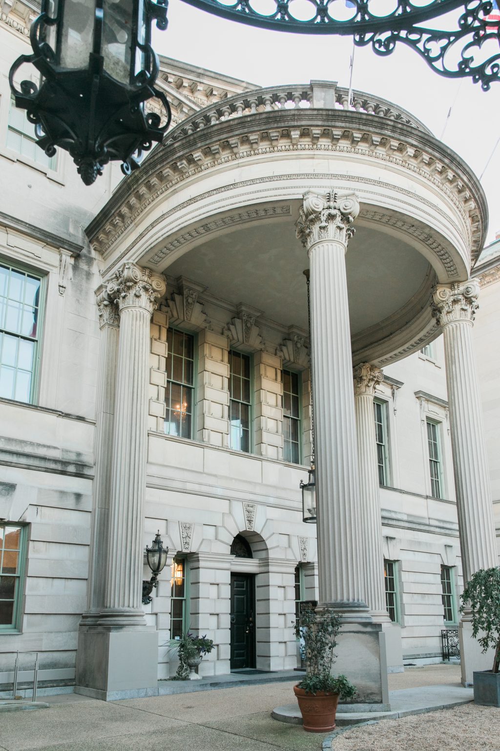 Porte cochère entrance. Photo by Jeremy Chou.